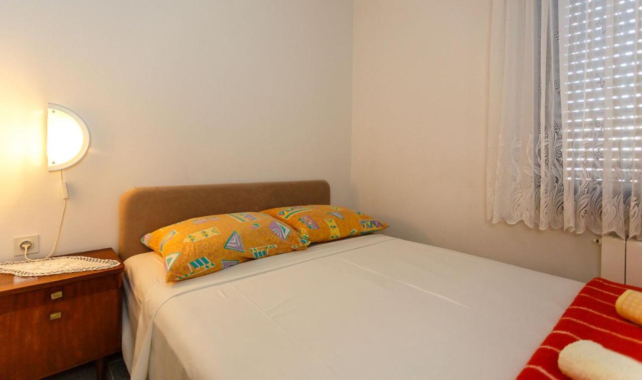 Apartment Stupar
