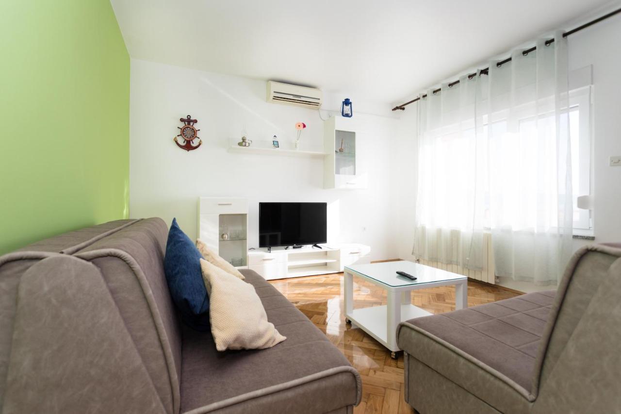 Apartment Stupar